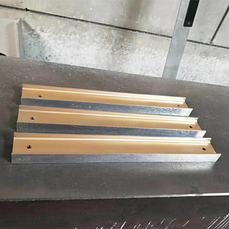 Ka akhriso in dheeraad ah oo ku saabsan xukumada aluminium